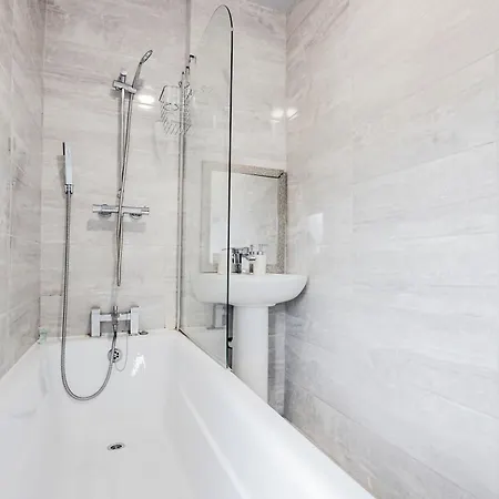 Host & - Park Cliffe House * Bradford (West Yorkshire)
