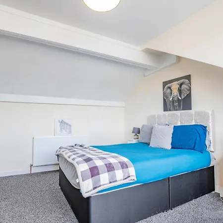 Host & - Park Cliffe House Holiday home