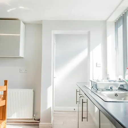 Host & - Park Cliffe House Holiday home *